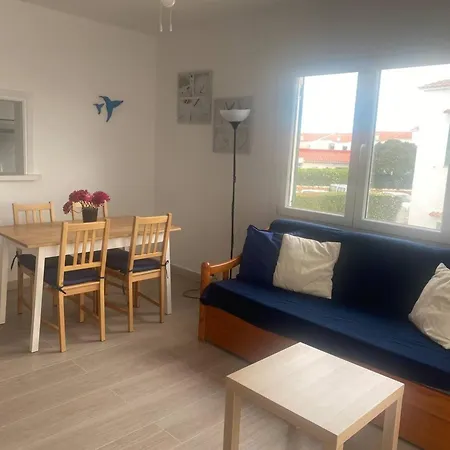 Biniforcat Apartment *